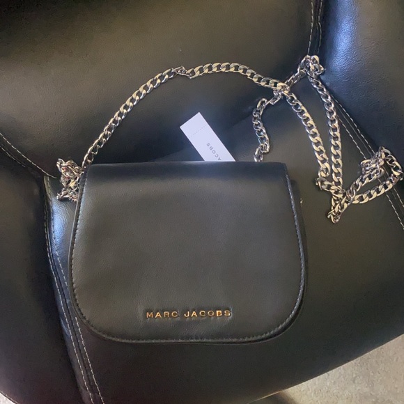 Marc Jacobs Avenue Crossbody - Picture 3 of 6